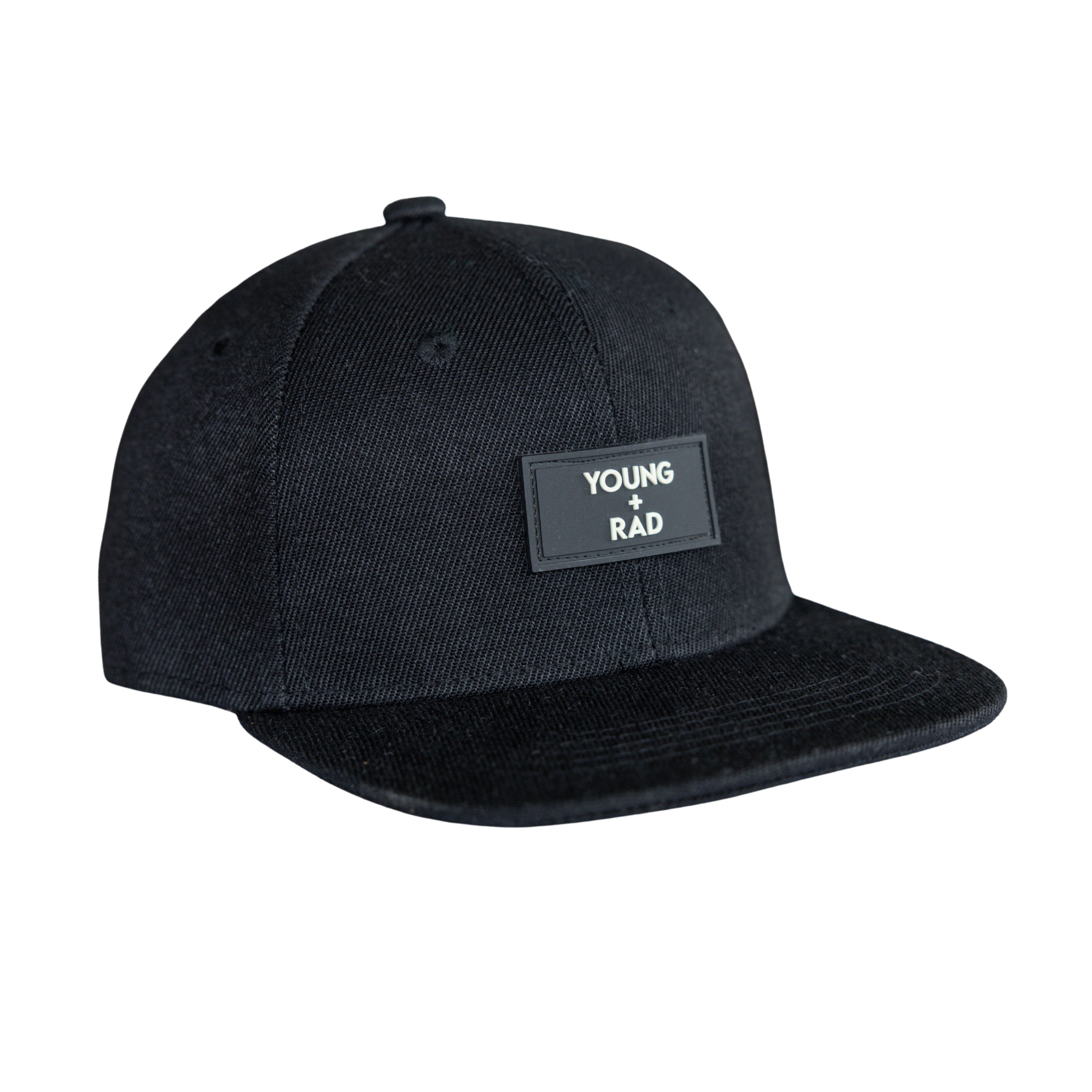 BLACK SIGNATURE SNAPBACK