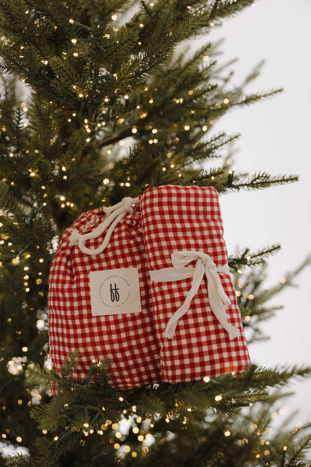 Muslin Crib Sheet | Red Gingham