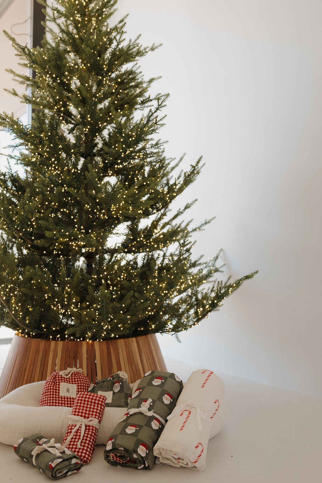 Muslin Crib Sheet | Candy Cane